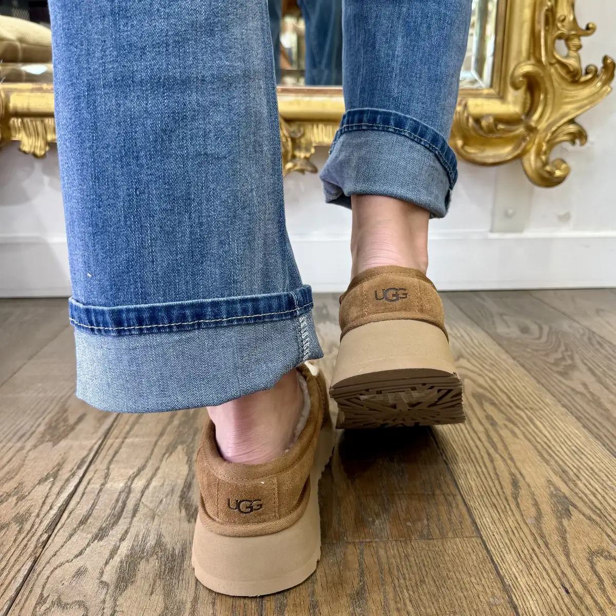 UGG Bea Mary Jane CHESTNUT