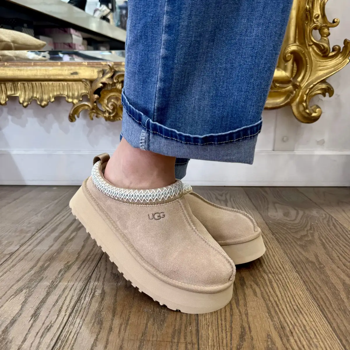 UGG Tazz SAND