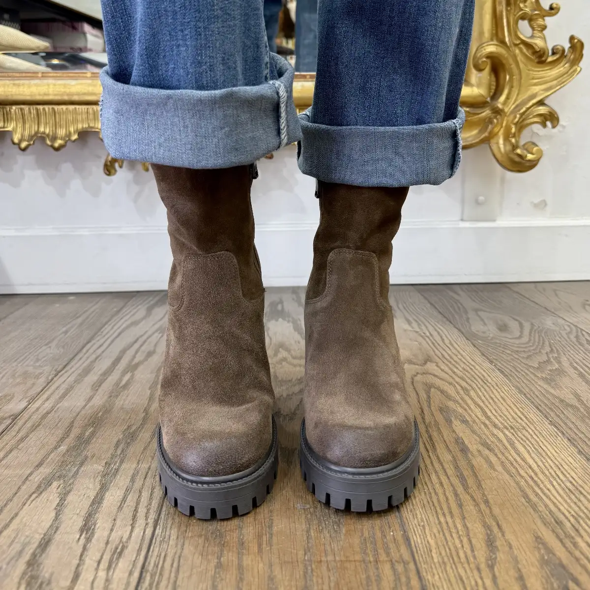Boots ILDA