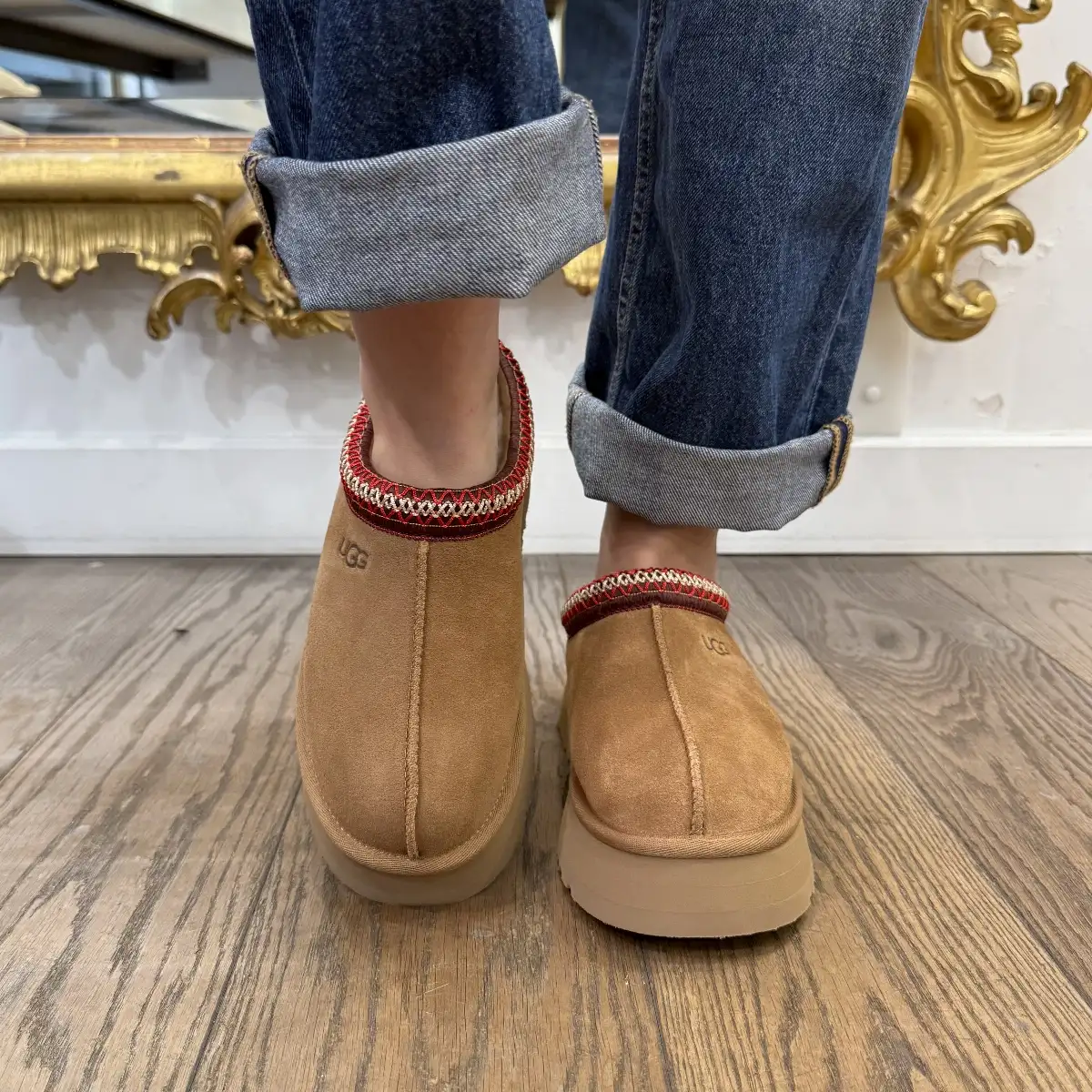 UGG Tazz CHESTNUT