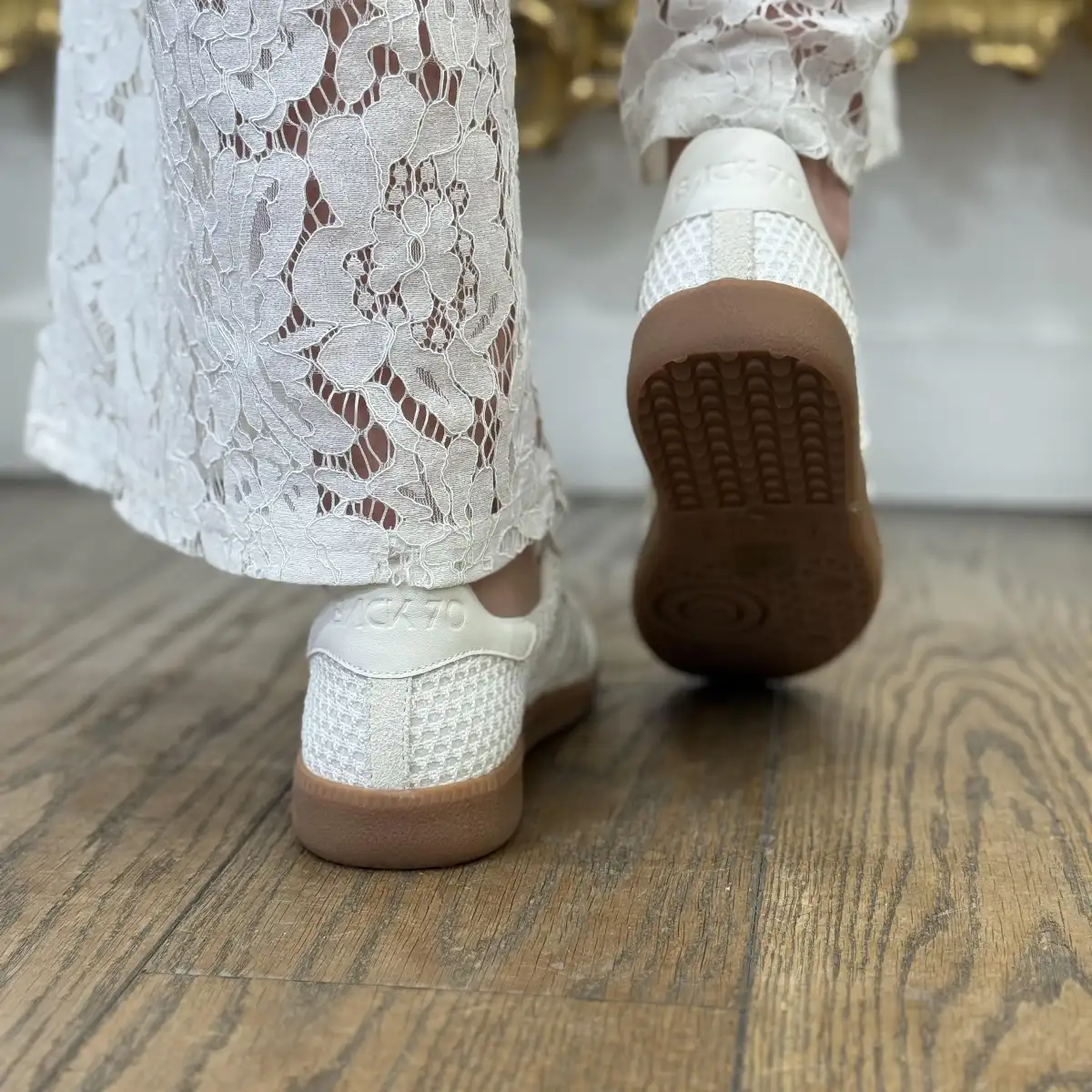 BACK 70 BASKET GHOST C26-401