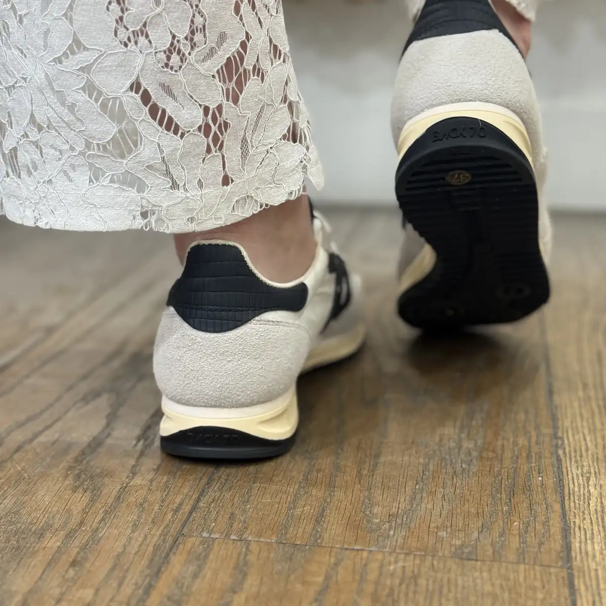 Basket jogger Black -  Back 70