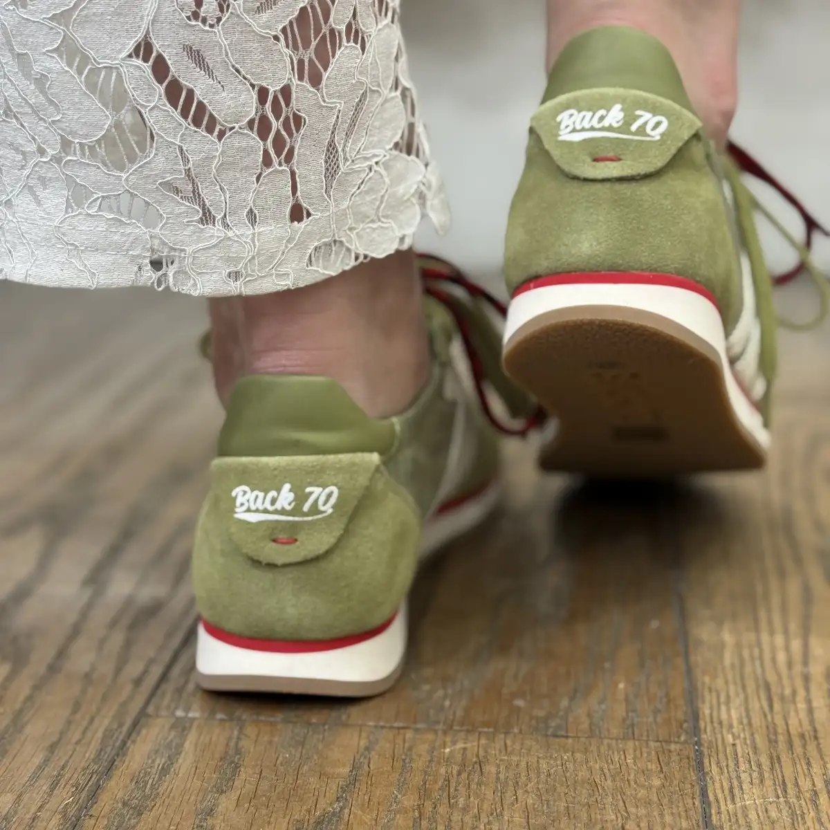 Basket Rocket A26-111 Kaki – Back 70