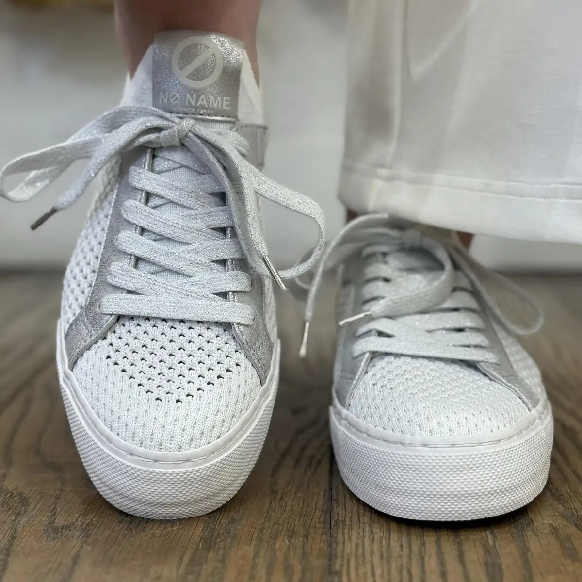 Arcade FLY W WHITE SILVER