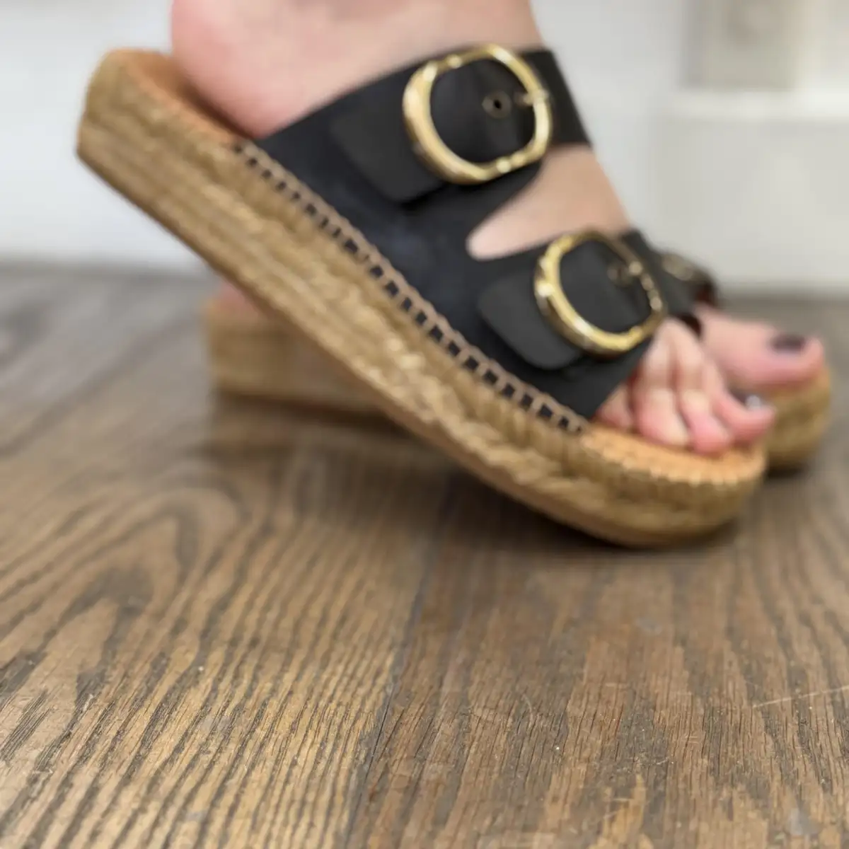 Kanna - Mules à boucles noires