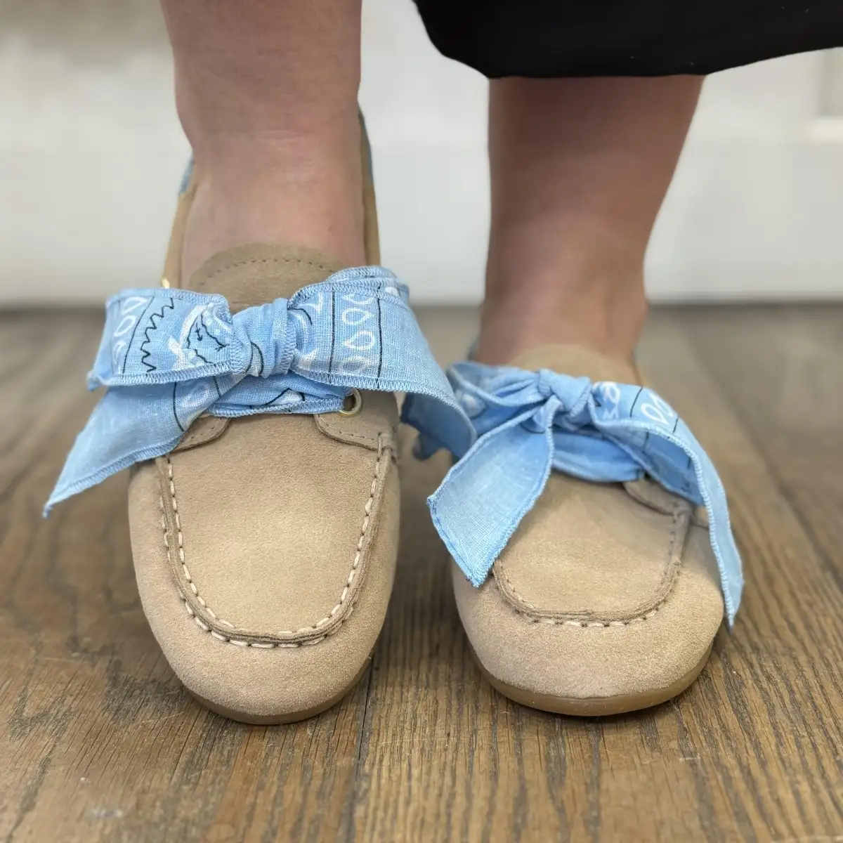 Toral - Mocassins en daim à nœud bleu